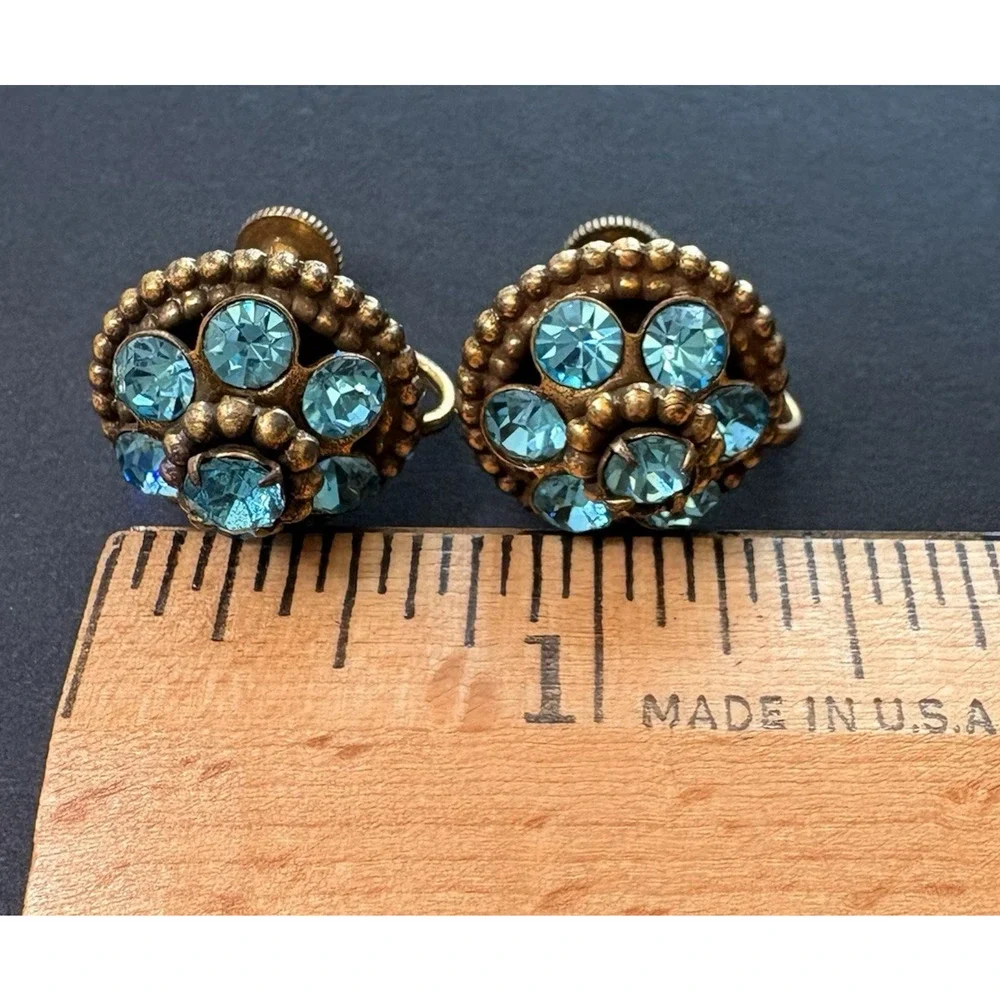 Vintage Coro‎ Aquamarine Blue Rhinestone Floral Gold Tone Screw Back Earrings